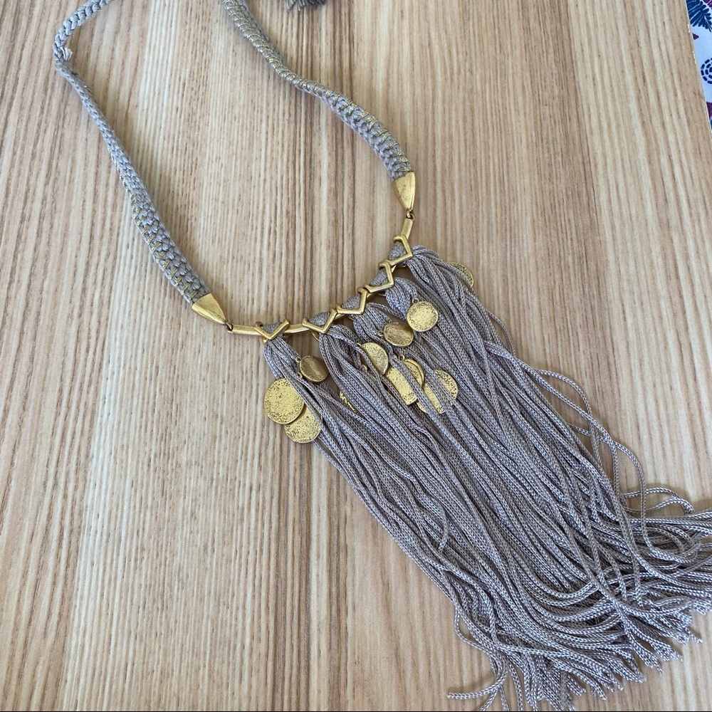 Stella & Dot Samar Fringe Necklace; Mauve & Gold; EUC